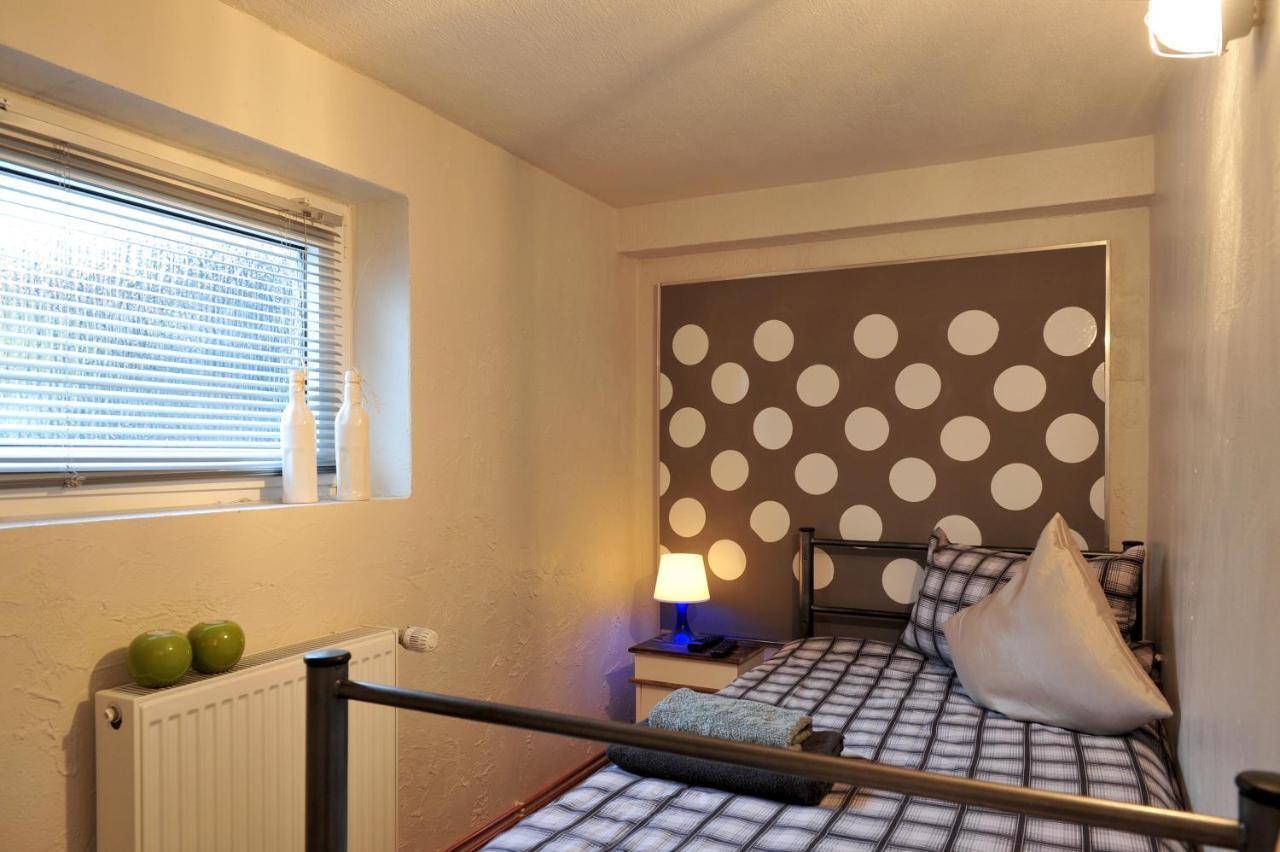 Tiny Rooms BRE Εξωτερικό φωτογραφία